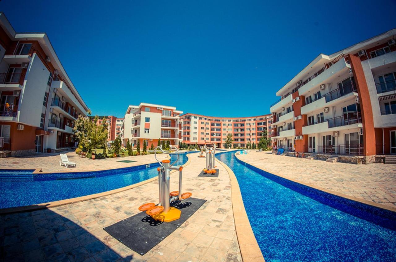 Privilege Fort Beach - Menada Apartments Elenite Dış mekan fotoğraf